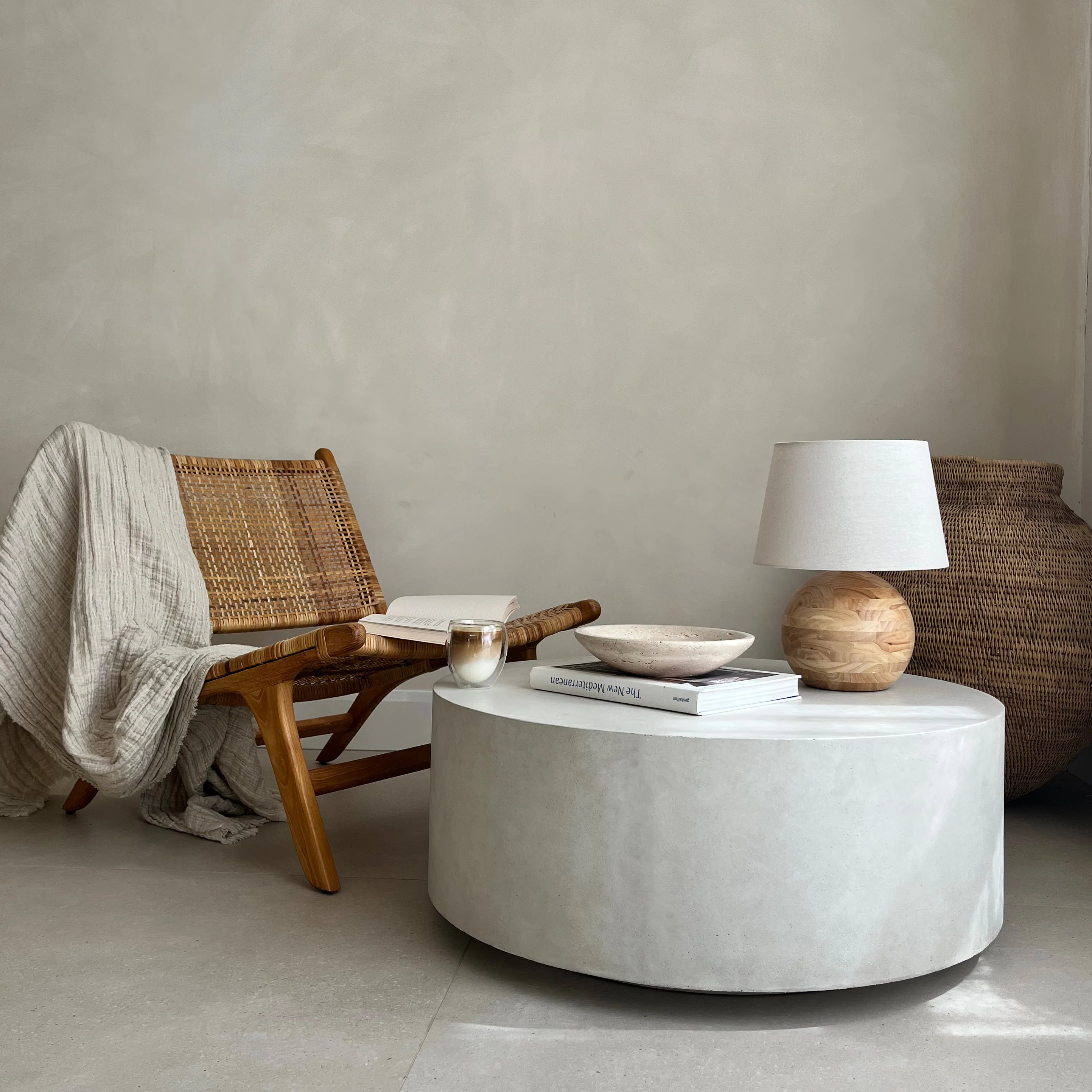 Angelo - Minimal Concrete Round Coffee Table Large - Image 3
