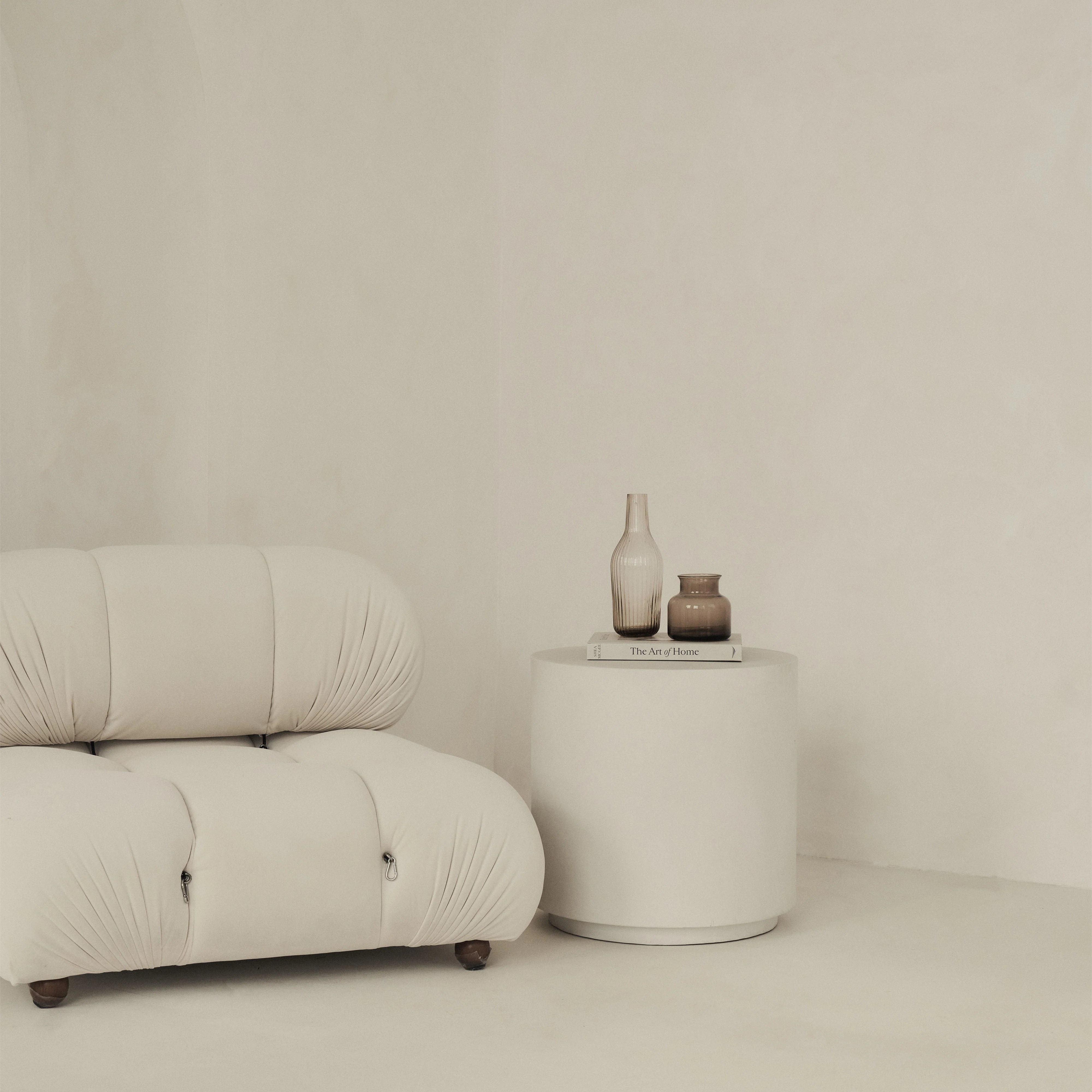 Angelo - Minimal Concrete Round Side Table - Image 6