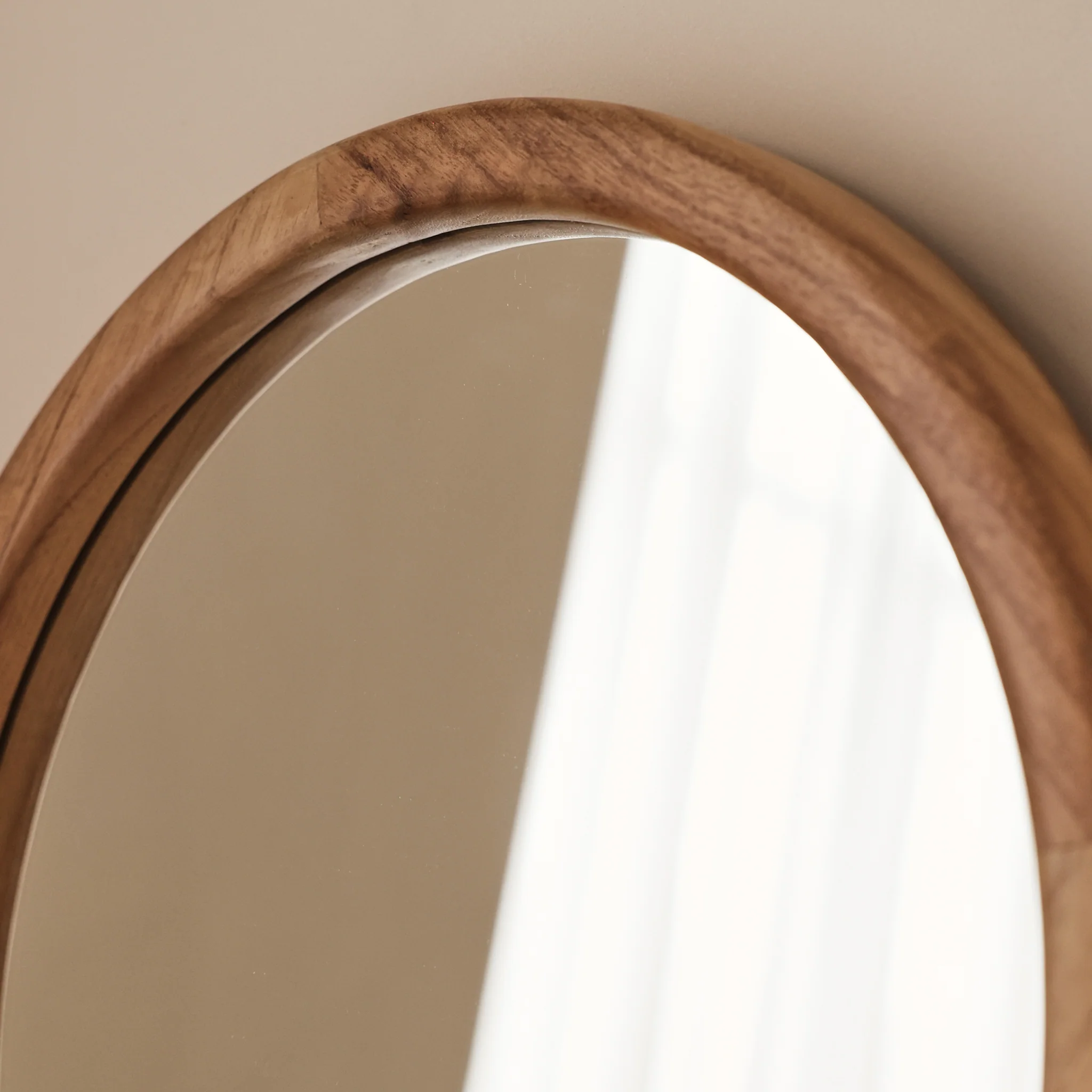 Arden - Light Wood Round Wooden Wall Mirror 40cm x 40cm - Image 7