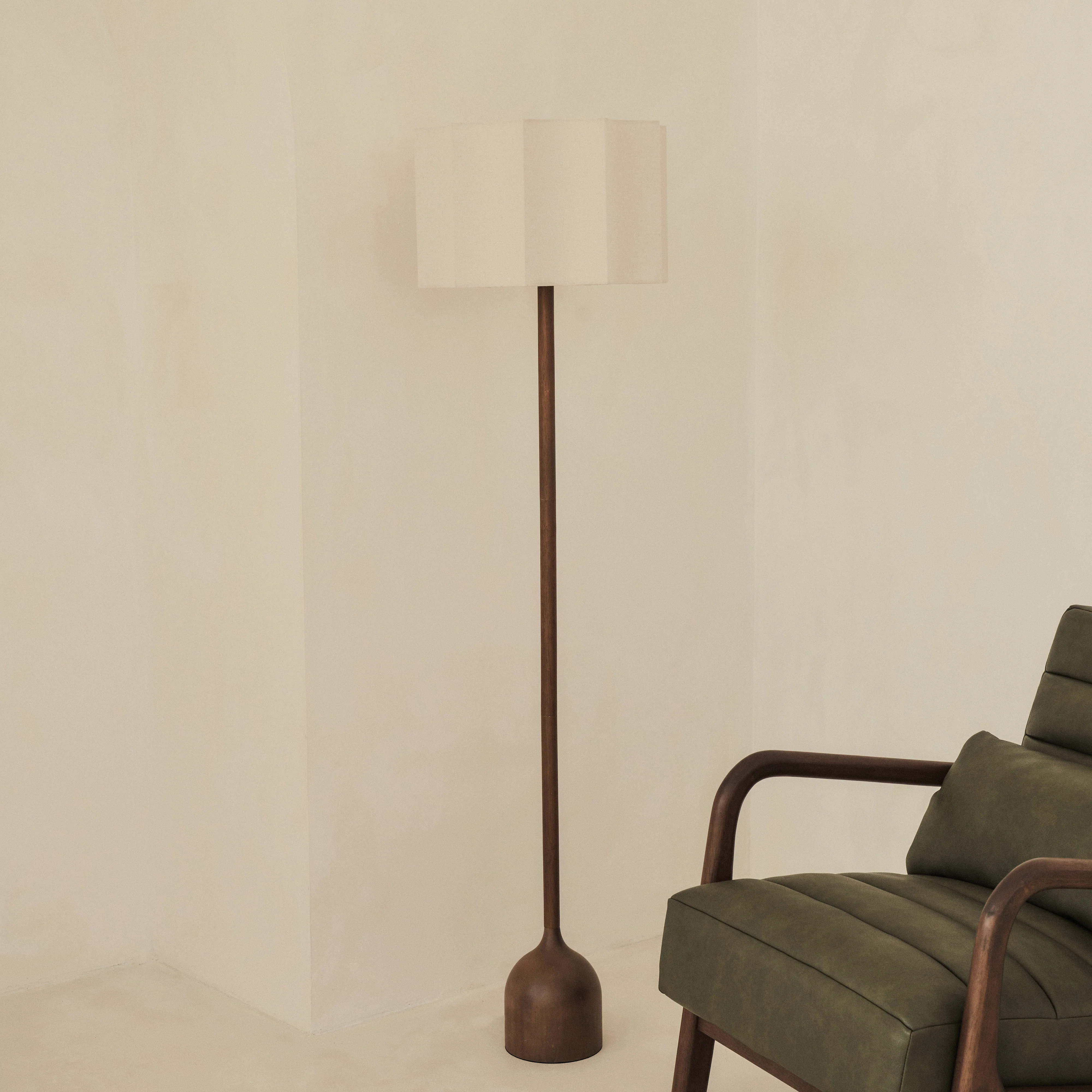 Esme - Dark Wood Inverted Scallop Shade Floor Lamp - Image 3