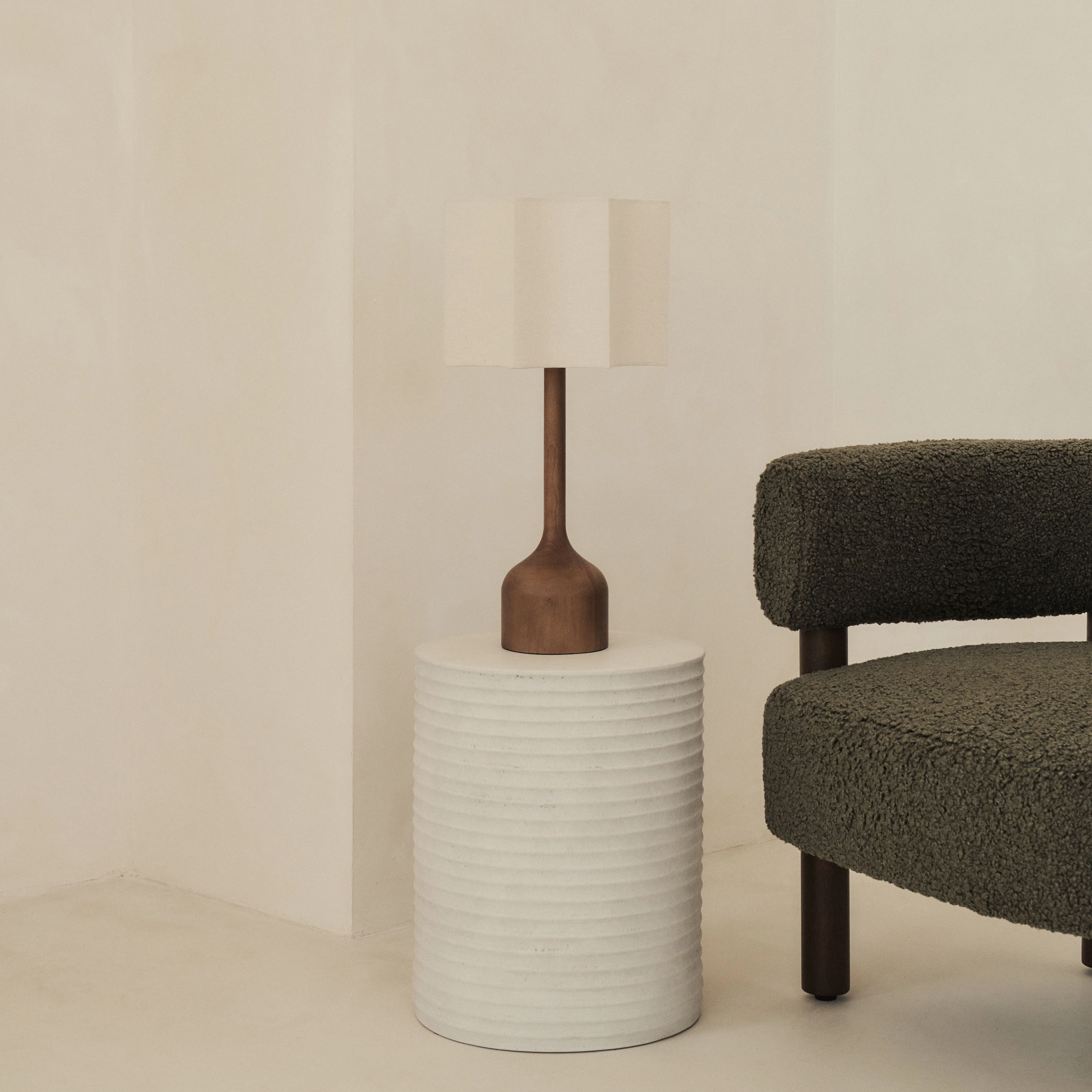 Esme - Dark Wood Inverted Scallop Shade Table Lamp - Image 5