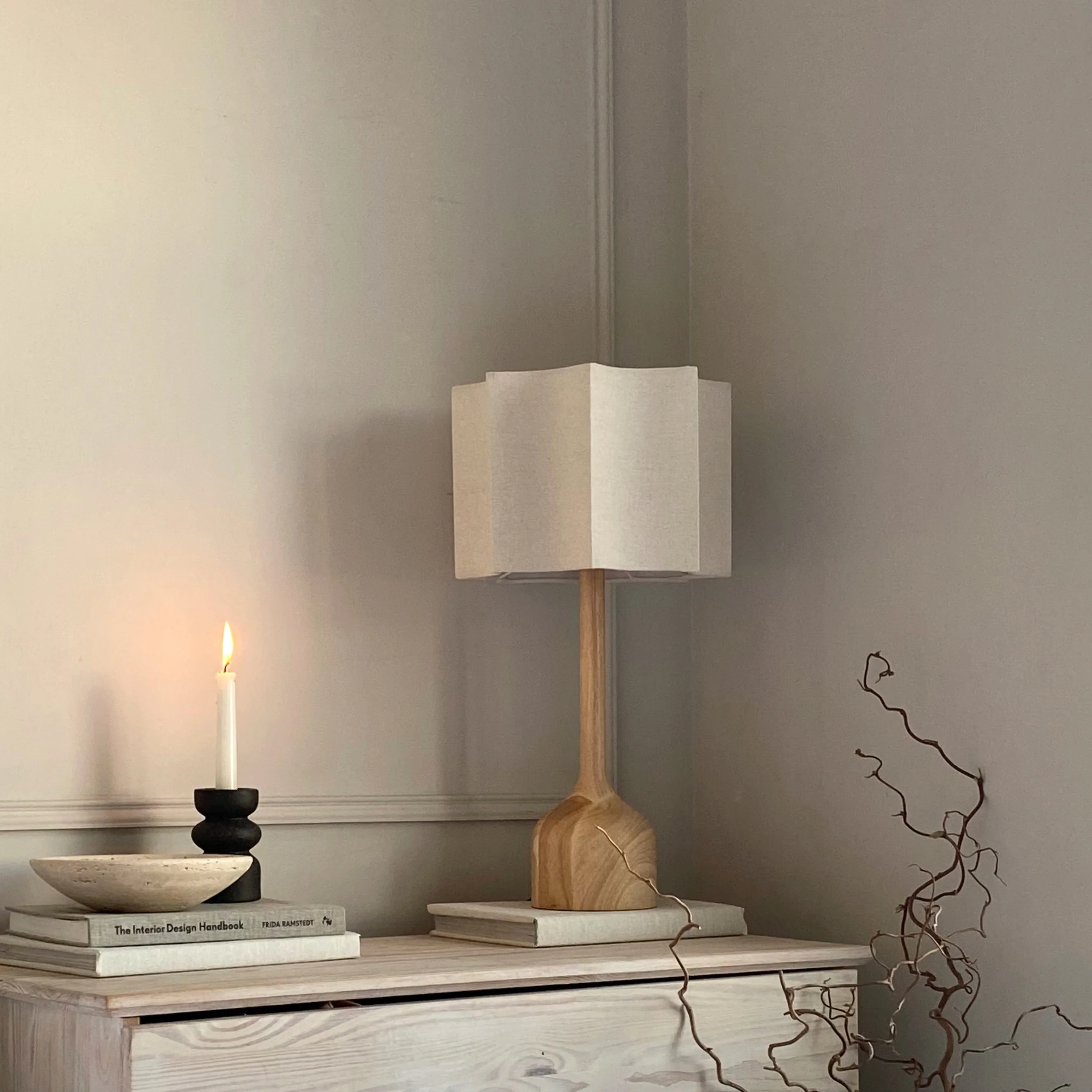 Esme - Light Wood Inverted Scallop Shade Table Lamp - Image 3