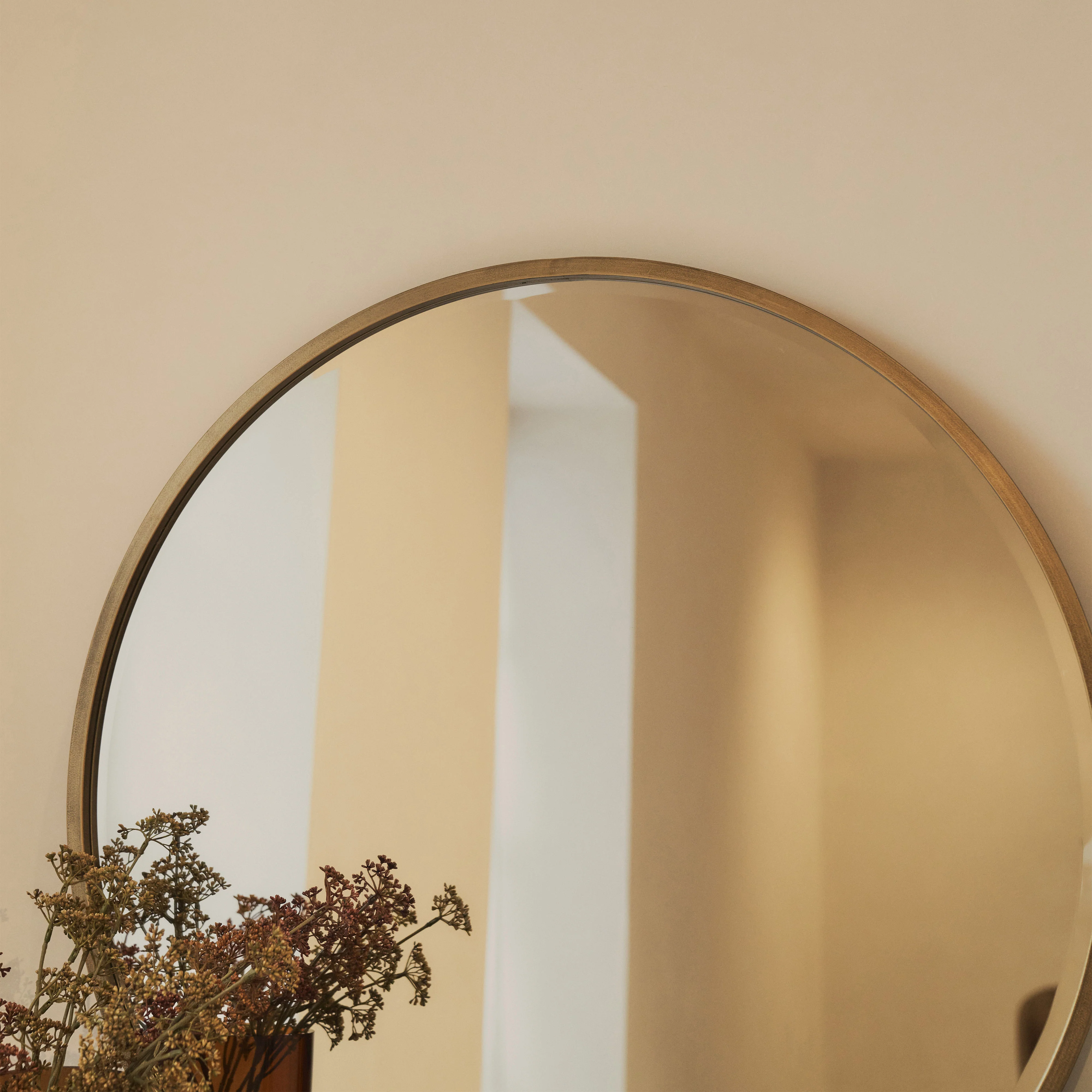 Higgins - Gold Metal Modern Round Wall Mirror 80cm x 80cm - Image 3