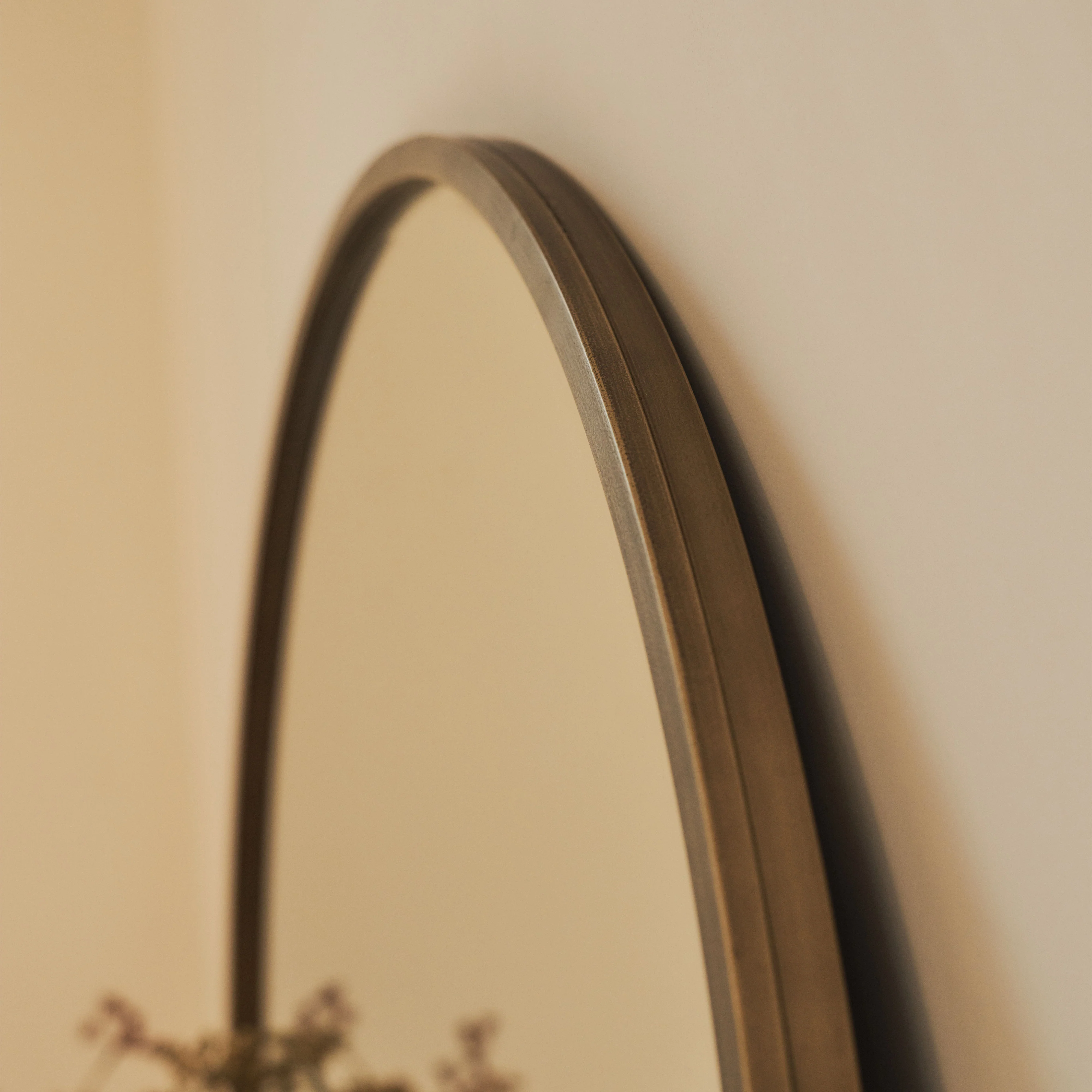 Higgins - Gold Metal Modern Round Wall Mirror 80cm x 80cm - Image 7