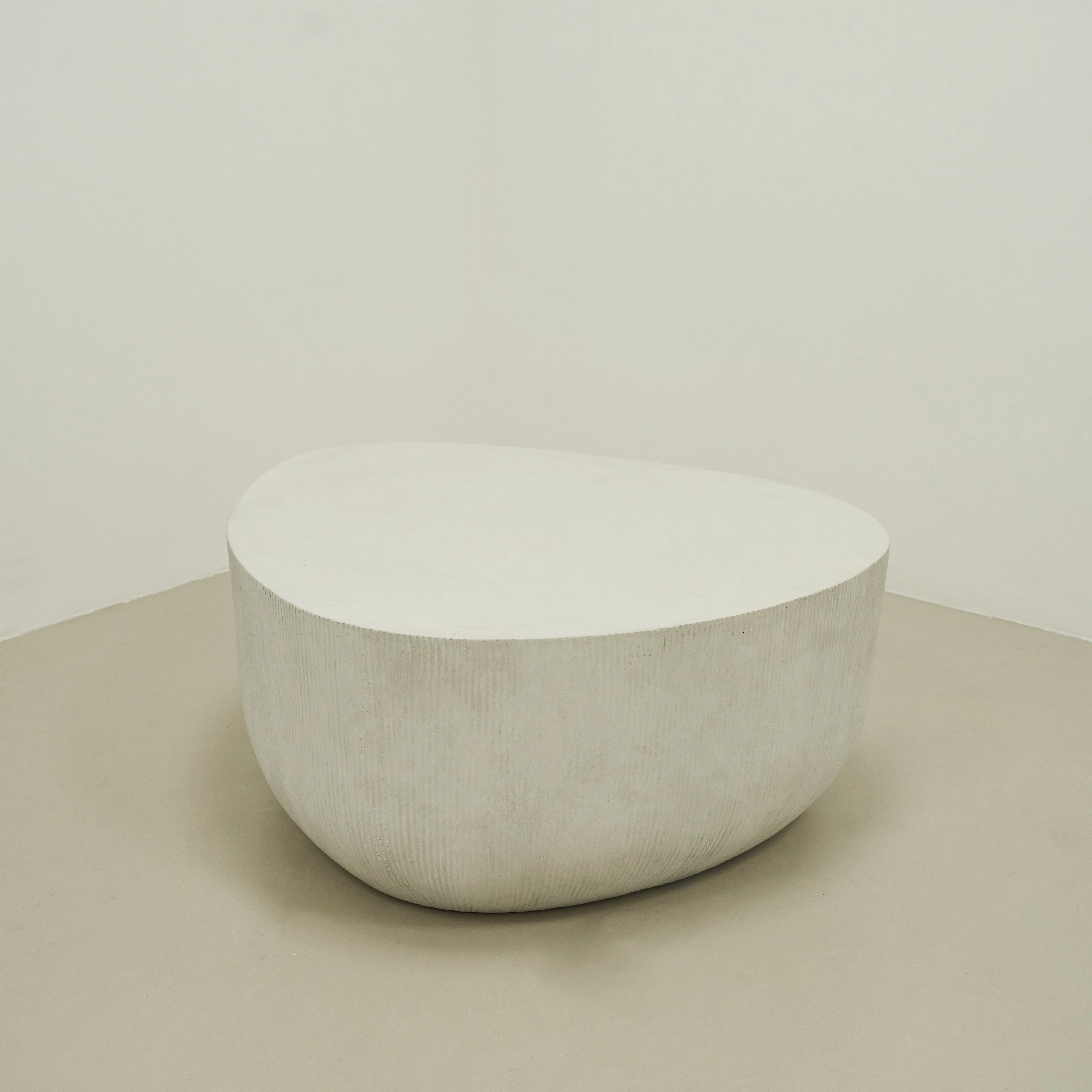 Leonardo - Minimal Concrete Irregular Shaped Coffee Table Large - Image 12