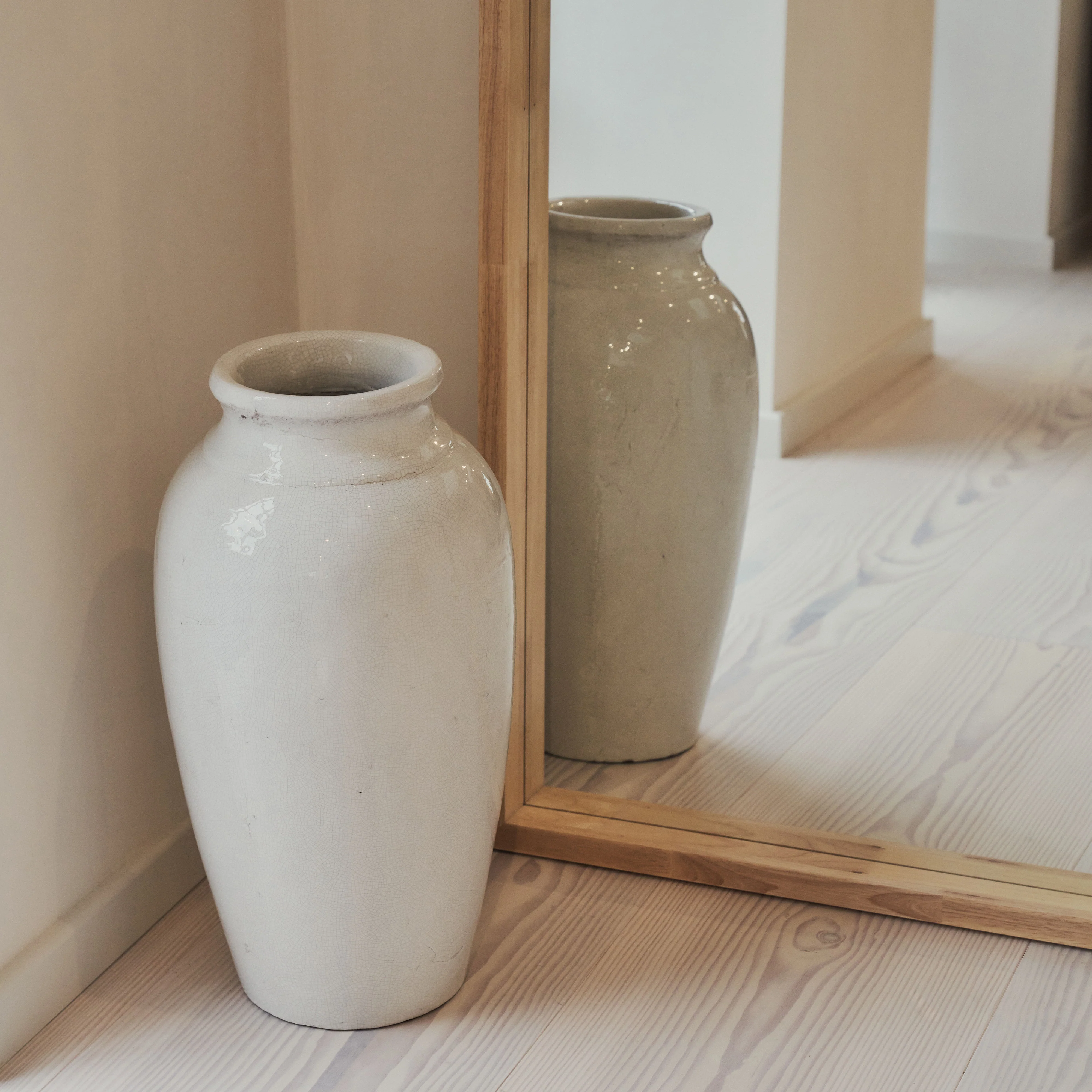 Lilia - Full Length Light Wood Arched Wooden Mirror 170cm x 80cm - Image 6