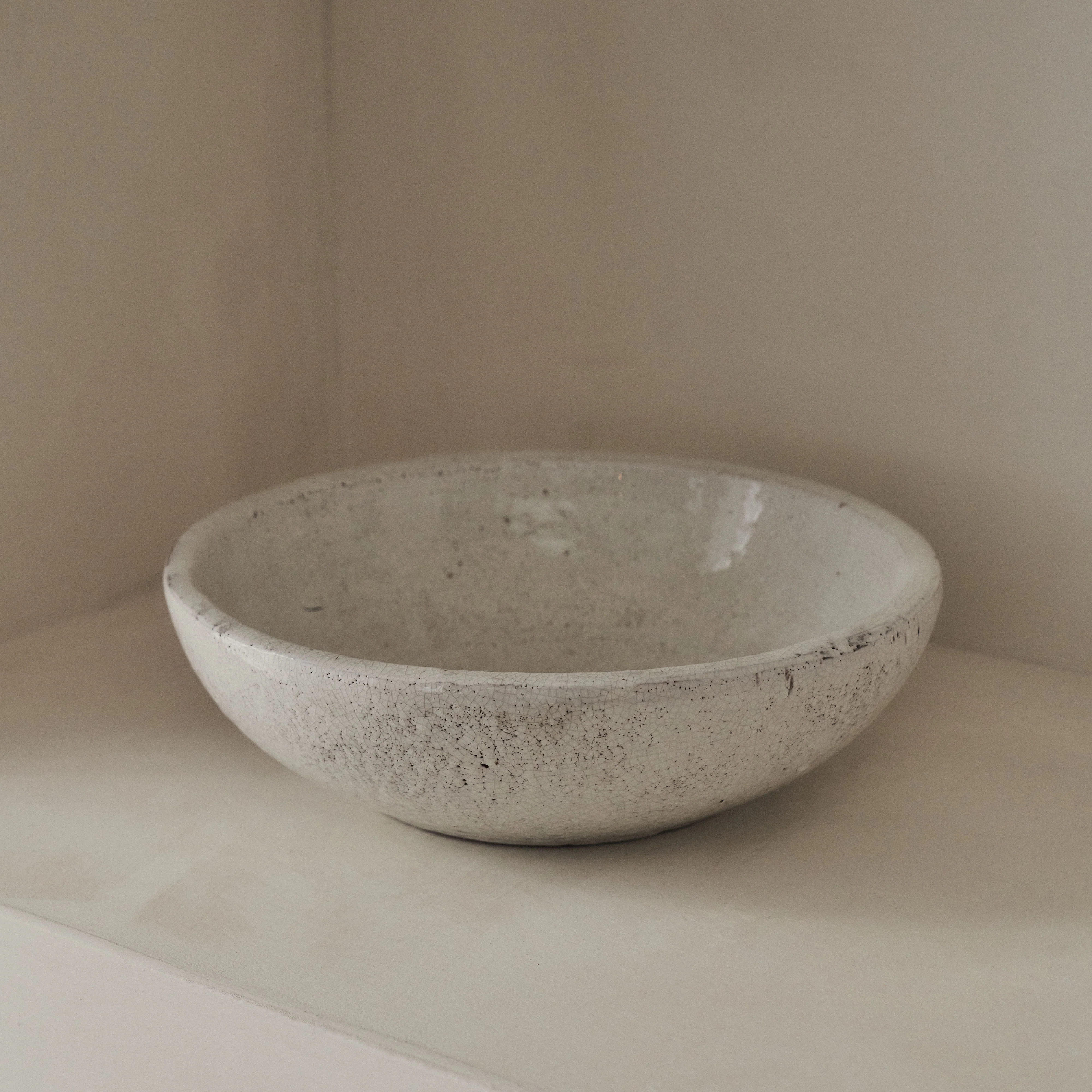 Portera - Ivory Gloss Ceramic Decorative Bowl - Image 3