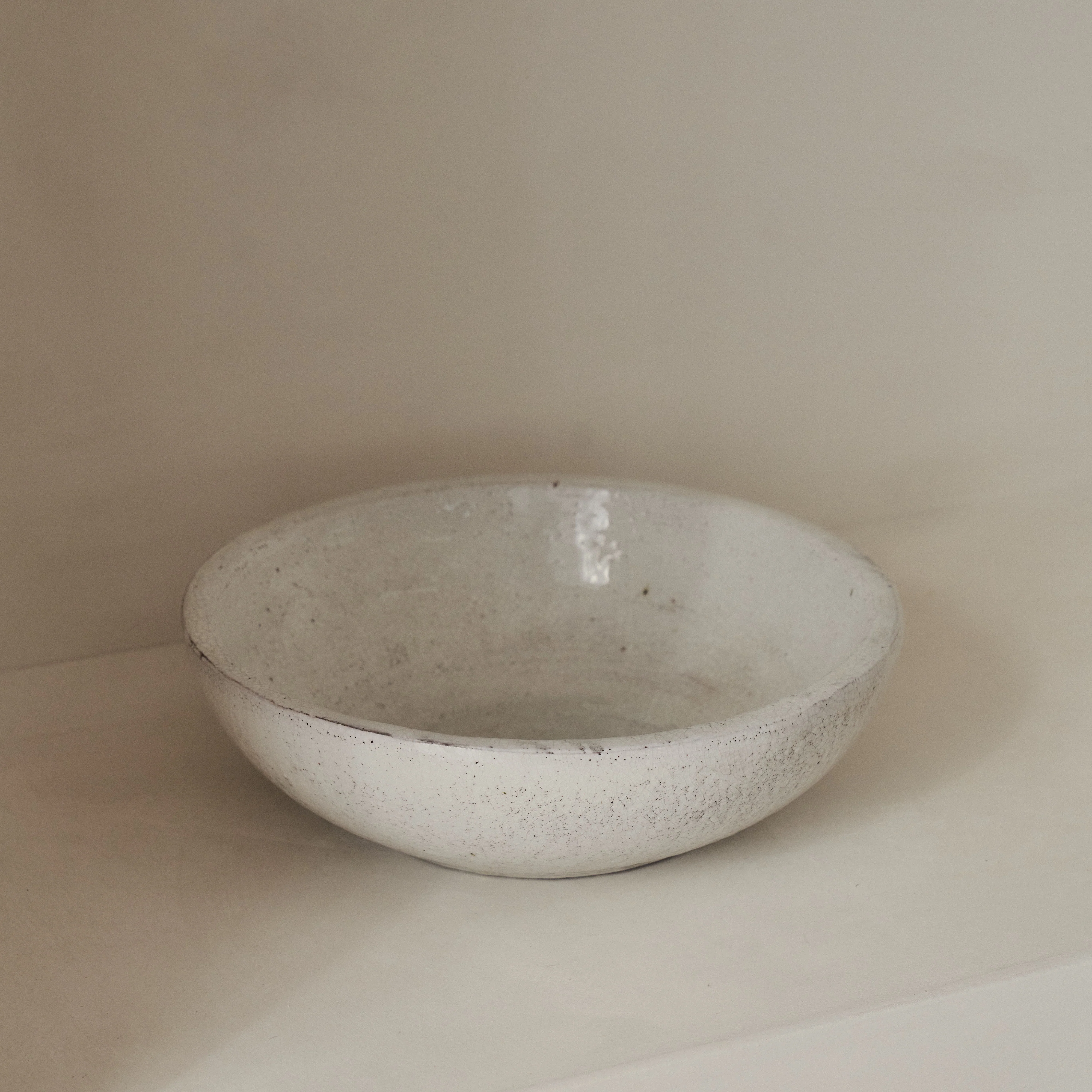 Portera - Ivory Gloss Ceramic Decorative Bowl - Image 4