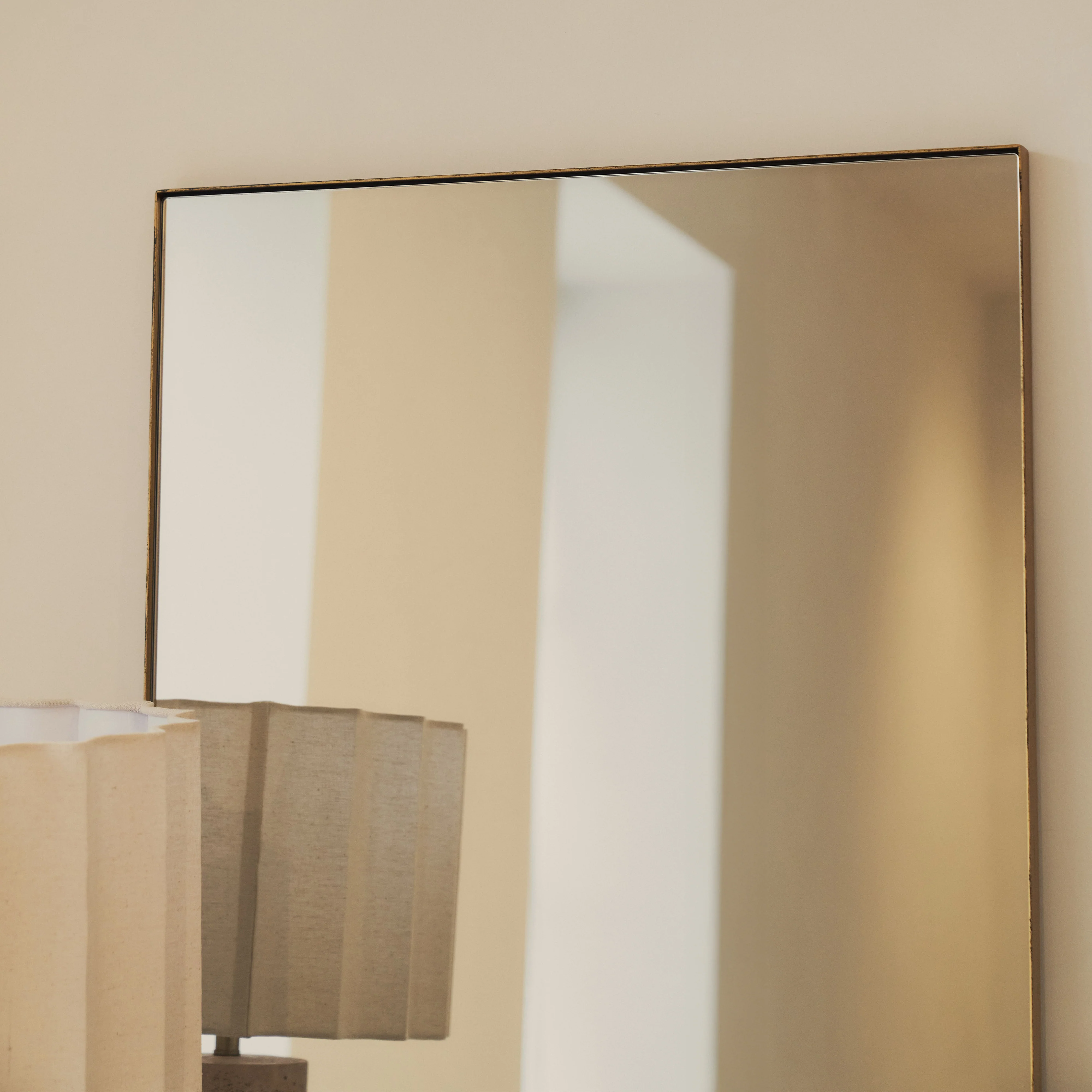 Theo - Gold Rectangular Metal Wall Mirror 90cm x 60cm - Image 4