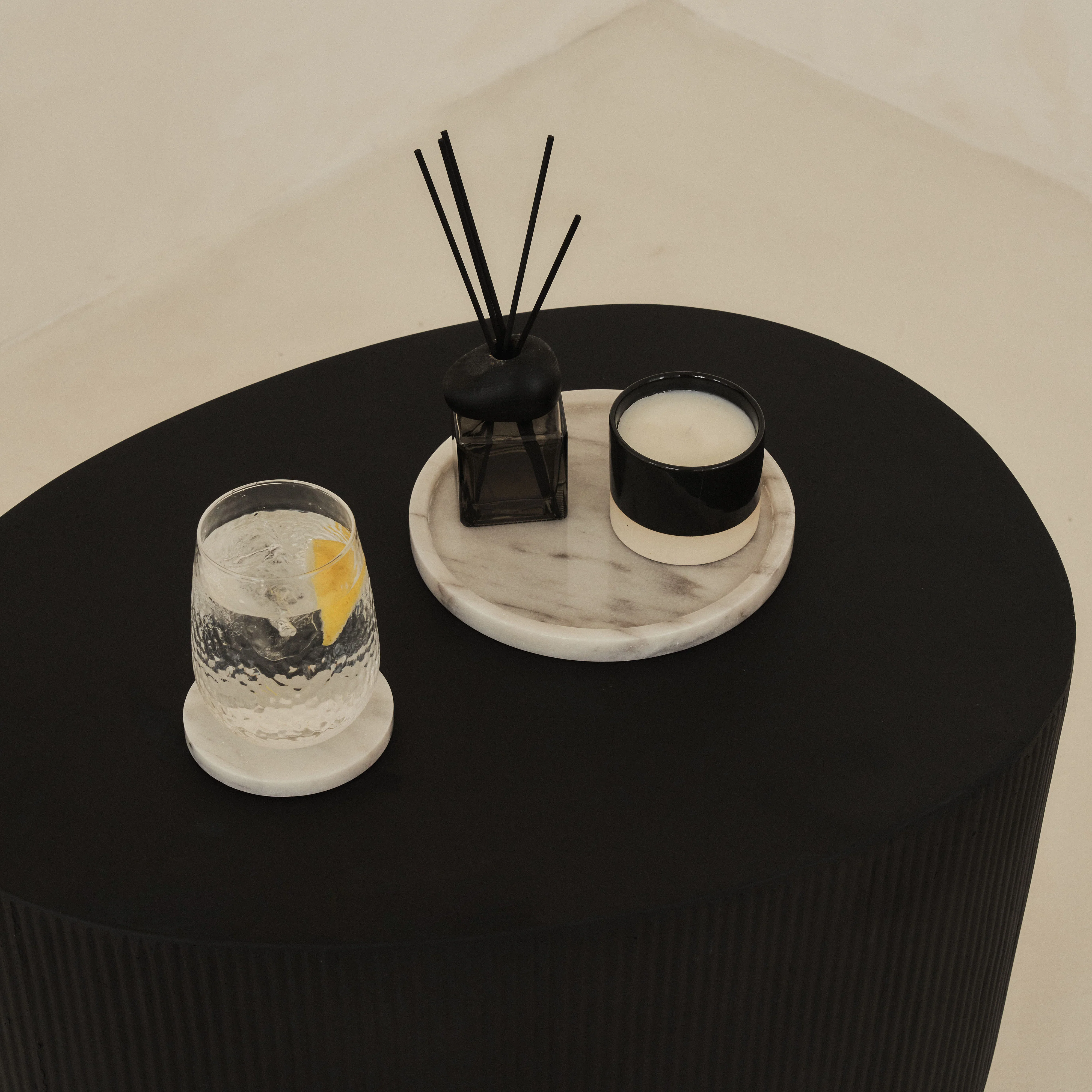 Travara - White Marble Round Decorative Tray - Image 6